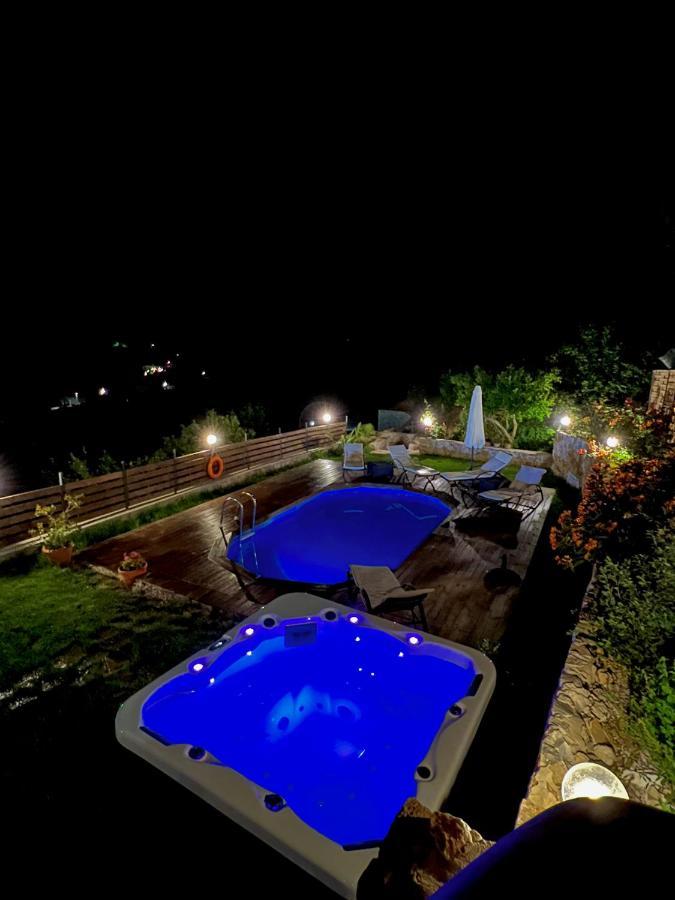 Ampelos Cretan Villa - Private Pool & Heated Ozone Jacuzzi Jerólakosz Kültér fotó